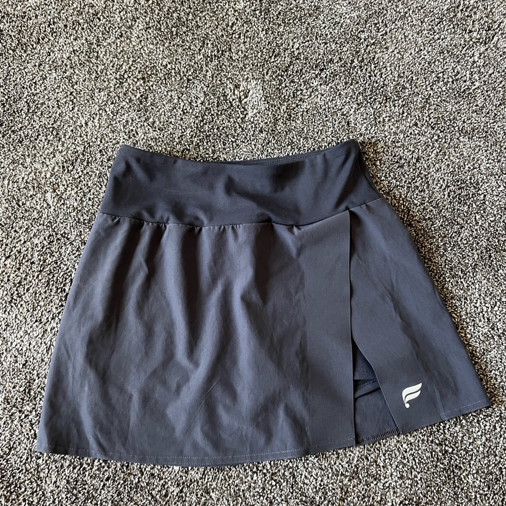 Fabletic’s Women's Black Skirt